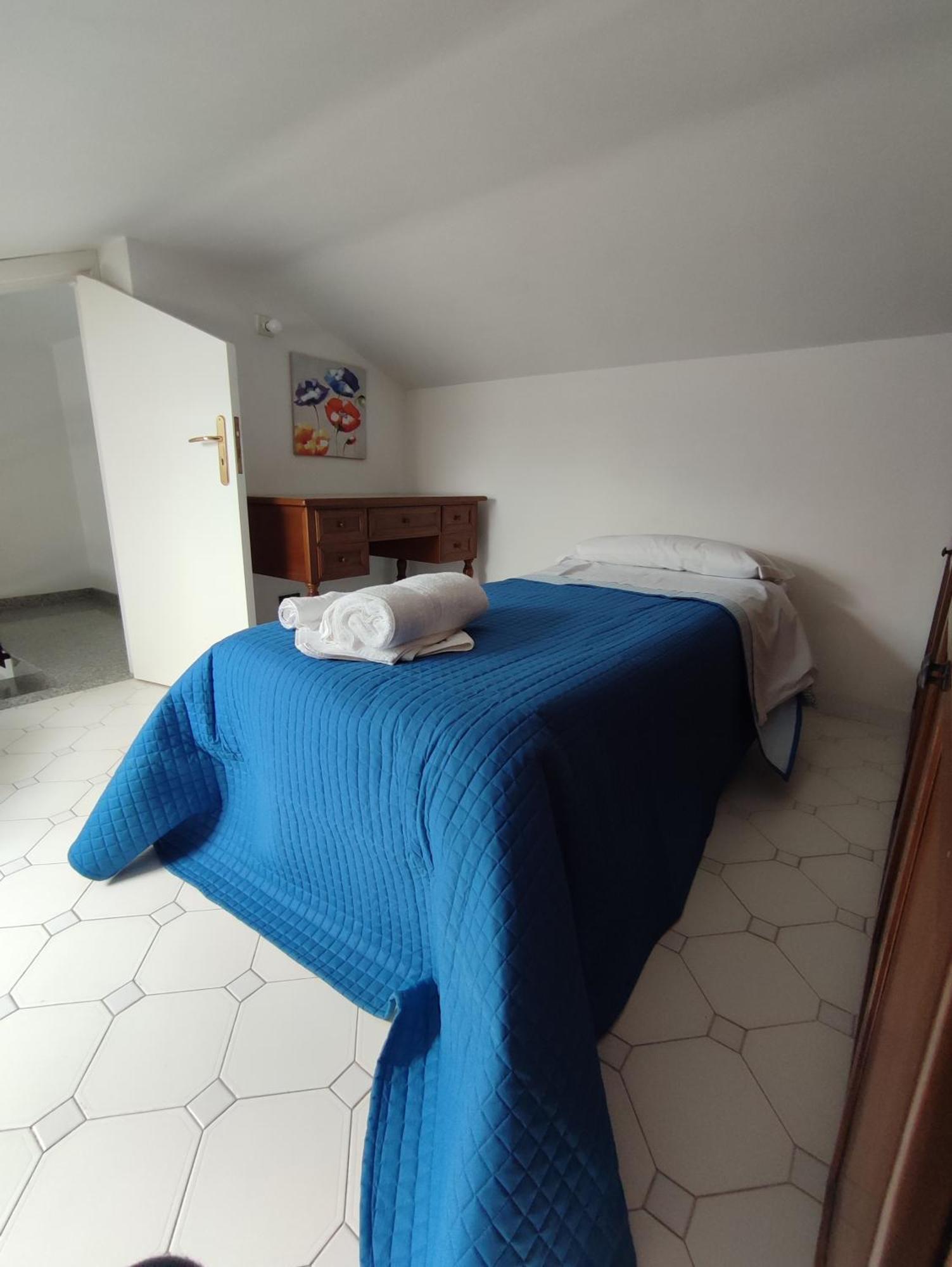 Cesarò Benvenuti Alla Red House Dei Nebrodi מראה חיצוני תמונה